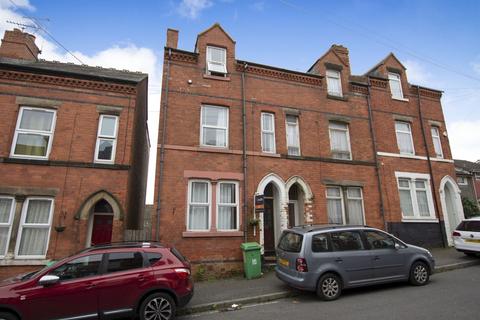 5 bedroom end of terrace house for sale, Ridgway Street, Nottingham NG3