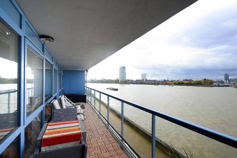 2 bedroom flat for sale, Arnhem Wharf, Isle Of Dogs, London, E14