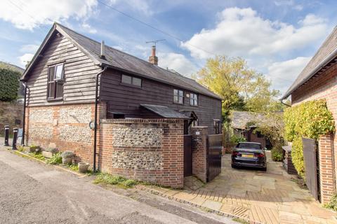 3 bedroom barn conversion to rent, Mill Hill, Alresford, Hampshire, SO24