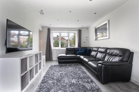 3 bedroom terraced house for sale, Church Lane, Cheshunt