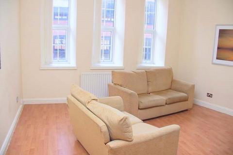 2 bedroom flat to rent, Tower House, City Centre, Newcastle