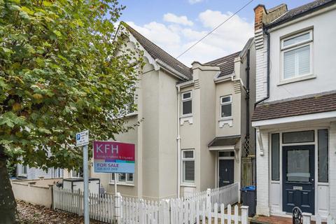 3 bedroom end of terrace house for sale, Southdown Road, Raynes Park