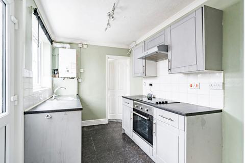 3 bedroom terraced house for sale, Stanford Street, Lowestoft