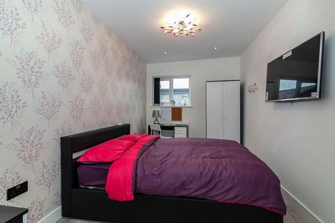 7 bedroom house to rent, Manchester M14