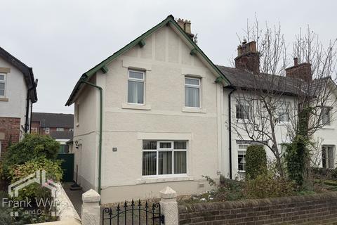 2 bedroom end of terrace house for sale, East Cliffe, Lytham