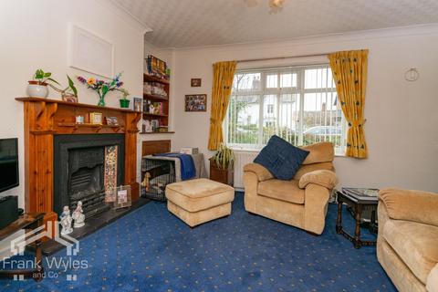 2 bedroom end of terrace house for sale, East Cliffe, Lytham