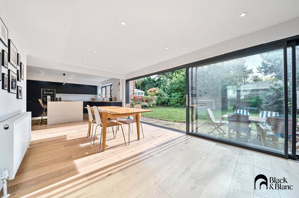 Kitchen/ Diner