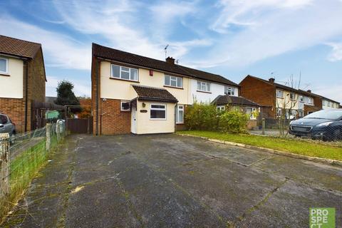 3 bedroom semi-detached house to rent, Mitcham Road, Camberley, Surrey, GU15