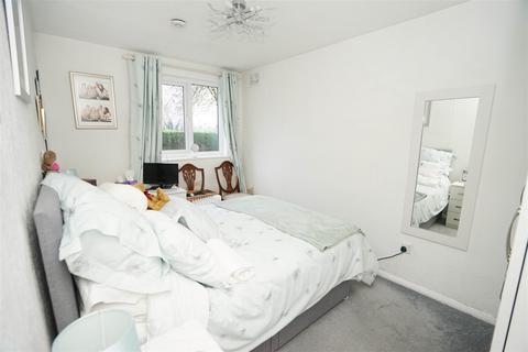 2 bedroom apartment for sale, Stocks Park Drive, Horwich