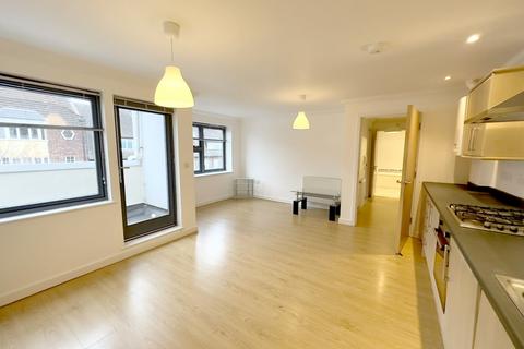 1 bedroom flat to rent, College Road, Kensal Rise