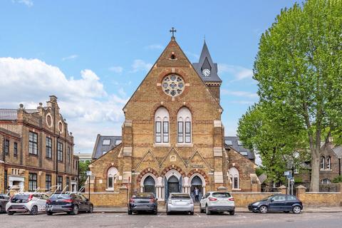 1 bedroom flat for sale, St Leonards Road, London