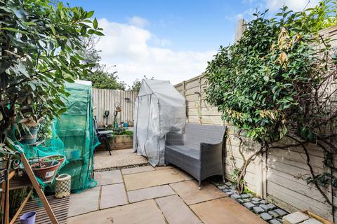 1 bedroom apartment for sale, Adamsrill Road, London