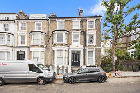 3 bedroom flat to rent, Primrose Gardens, Belsize Park NW3