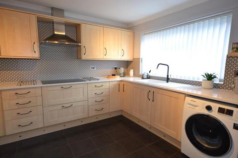 3 bedroom terraced house for sale, Jay Close, Haverhill CB9