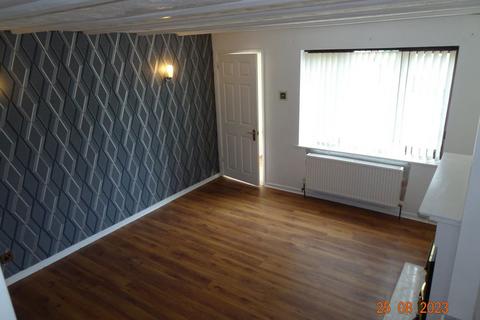 2 bedroom semi-detached house to rent, Curlew Avenue, Eckington, S21 4HR