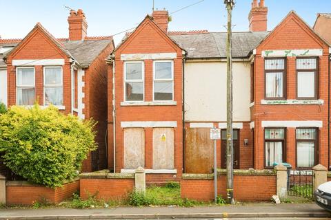 3 bedroom terraced house for sale, Bradley Road, Wrexham LL13