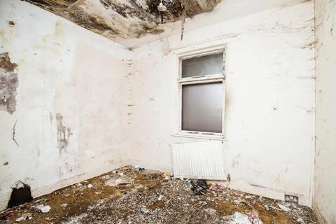15 Bradley Road, Wrexham, LL13 7TG