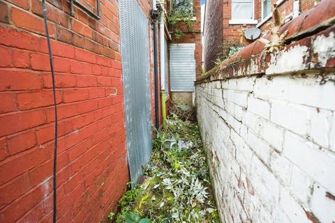 15 Bradley Road, Wrexham, LL13 7TG