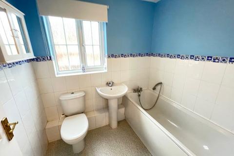 3 bedroom house to rent, NORTH COLCHESTER