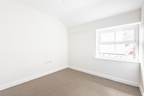 2 bedroom flat to rent, Mowbray House, Mowbray Square, Harrogate, UK, HG1