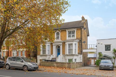 2 bedroom flat for sale, Croydon Road, Penge, SE20