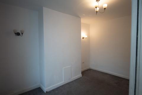 2 bedroom terraced house for sale, School Street, Huddersfield, West Yorkshire, HD5