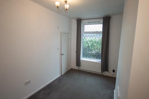 2 bedroom terraced house for sale, School Street, Huddersfield, West Yorkshire, HD5