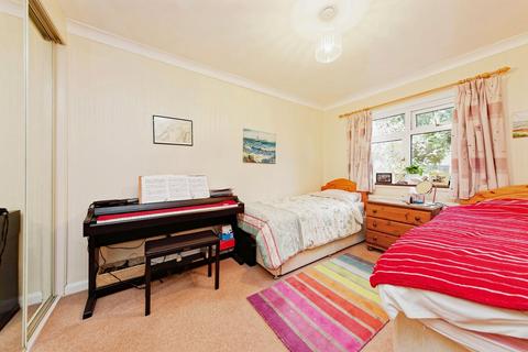 12 Abbey Fields, Faversham, ME13 8JD