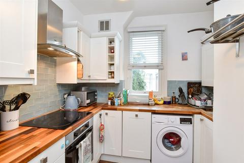 2 bedroom flat for sale, Old Shoreham Road, Brighton, East Sussex