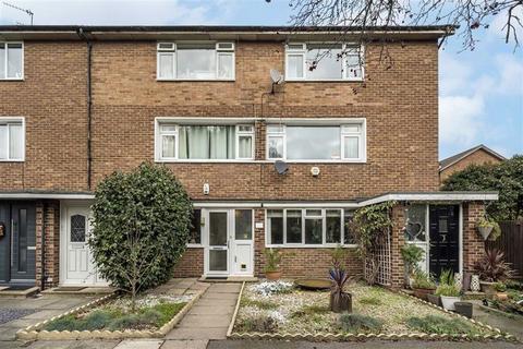 2 bedroom flat for sale, Courtlands Avenue, London SE12