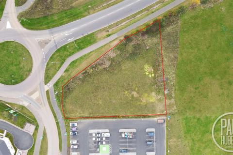 Land for sale, Beaufort Way, Bradwell