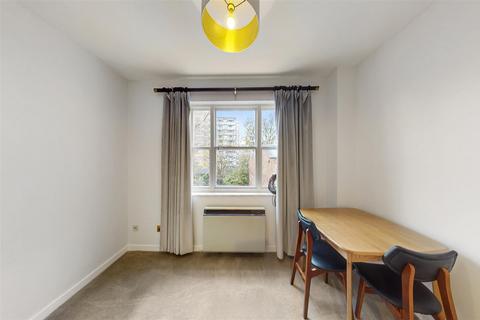 1 bedroom apartment to rent, Cavell Street, London E1