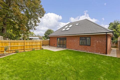 3 bedroom detached bungalow for sale, Irene Avenue, Lancing