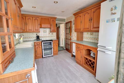 2 bedroom detached bungalow for sale, CHARLESWORTH DRIVE, WATERLOOVILLE