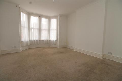 1 bedroom flat to rent, Oundle Road, Peterborough