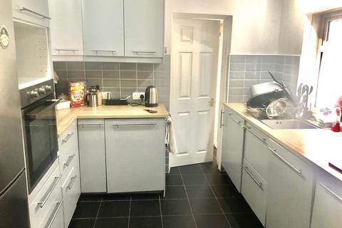 5 bedroom terraced house to rent, Keppoch Street, Roath, Cardiff