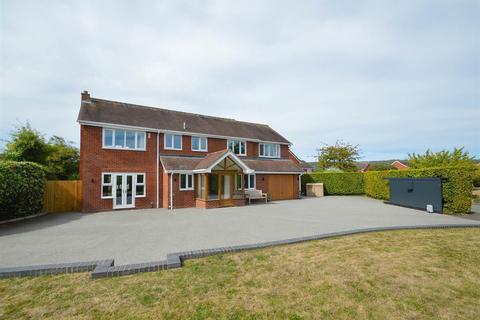 5 bedroom house for sale, Frank Crosse Drive, Upton Magna, Shrewsbury