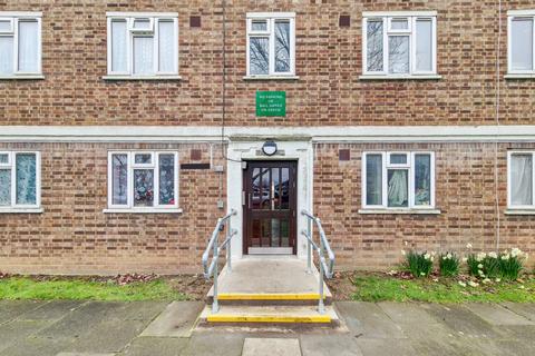 2 bedroom flat for sale, Longbridge Road, Barking, Essex, IG11