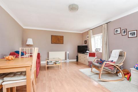 1 bedroom apartment to rent, Copers Cope Road Beckenham BR3