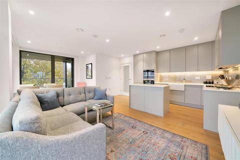 2 bedroom block of apartments to rent, Upper Richmond Road, SW15