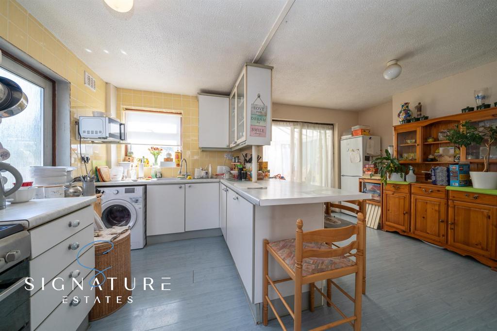 Kitchen and dining room