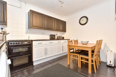 3 bedroom apartment for sale, Fairlands, Bognor Regis, West Sussex