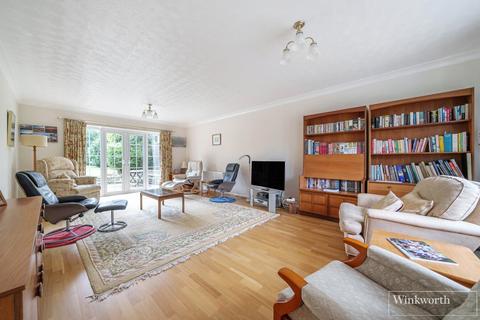 4 bedroom detached house for sale, Vicarage Road, Bagshot, Surrey, GU19