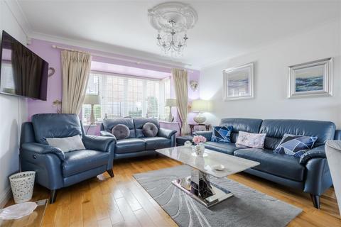 29 Bakersfield, Wrawby, Brigg, DN20 8SZ