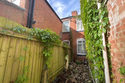 3 bedroom terraced house for sale, 61 Beakes Road, Smethwick, B67 5RS