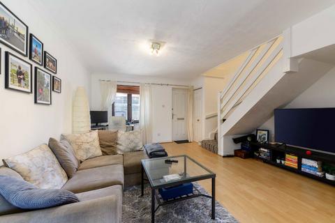 2 bedroom terraced house for sale, Waterman Way, London E1W