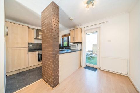 22 Waterman Way, London, E1W 2QN