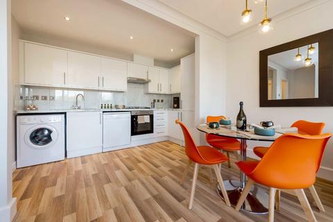 2 bedroom flat for sale, The Highway, London E1W