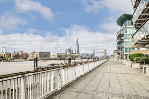 1 bedroom flat for sale, Wapping High Street, London E1W