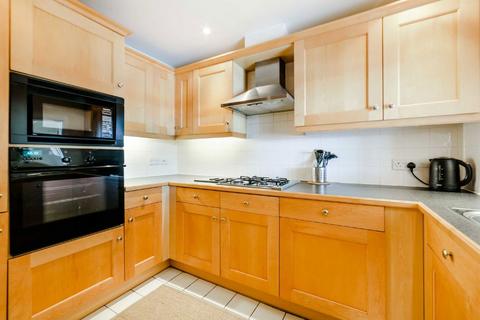 2 bedroom flat for sale, Narrow Street, London E14